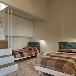 Apartment Centro Storico, Esclusivo, 4' Piano Senza Ascensore, Perfettamente Isolato E Condizionato, Alghero